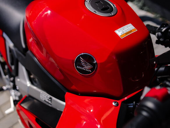 2014 Honda VFR 800, красный, 814312 рублей - вид 28