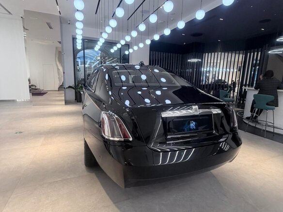 2025 Rolls-Royce Ghost Extended II Рестайлинг (Series II), чёрный, 43500000 рублей
