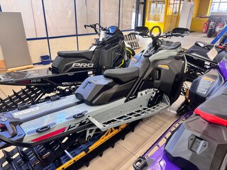 2026 BRP Ski-Doo Summit 850, голубой, 2990000 рублей, вид 5