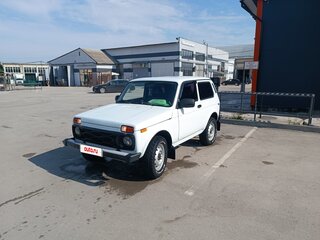 2011 Lada (ВАЗ) 2121 (4x4) I Рестайлинг, белый, 500000 рублей, вид 1