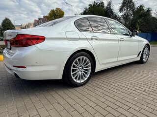 2019 BMW 5 серии 520d VII (G30/G31/G38), белый, 3250000 рублей, вид 2