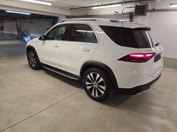 2026 Mercedes-Benz GLE 300 d II (V167) Рестайлинг, белый, 12600900 рублей - вид 5