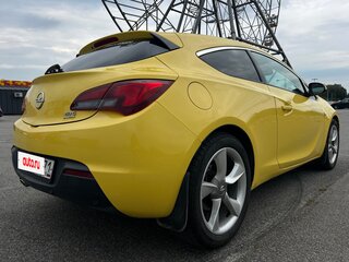 2012 Opel Astra GTC J Рестайлинг, жёлтый, 1050000 рублей, вид 4