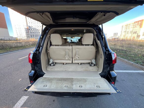2008 Lexus LX 570 III, чёрный, 3590000 рублей - вид 19