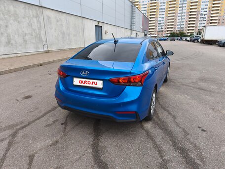 2017 Hyundai Solaris II, синий, 1100000 рублей, вид 4