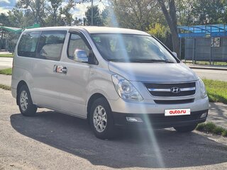 2010 Hyundai Grand Starex I, серебристый, 1200000 рублей, вид 2