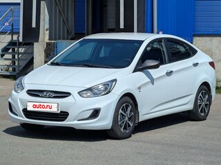 2014 Hyundai Solaris I, белый, 760000 рублей, вид 2