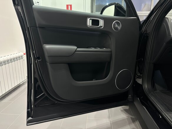 2026 Li Auto (Lixiang) L7 52.3 kWh I Рестайлинг, чёрный, 10600000 рублей - вид 15