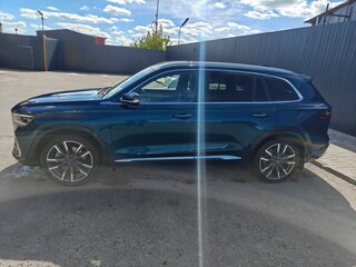 2023 Geely Monjaro (Xingyue L) I, зелёный, 3280000 рублей, вид 4
