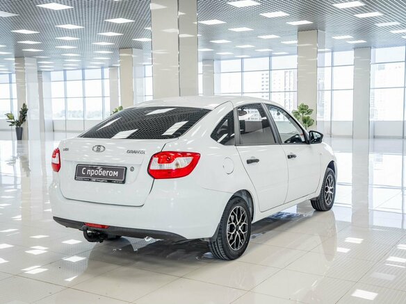 2018 Lada (ВАЗ) Granta I, белый - вид 1