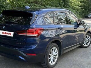 2020 BMW X1 18d xDrive II (F48) Рестайлинг, синий, 3100000 рублей, вид 3