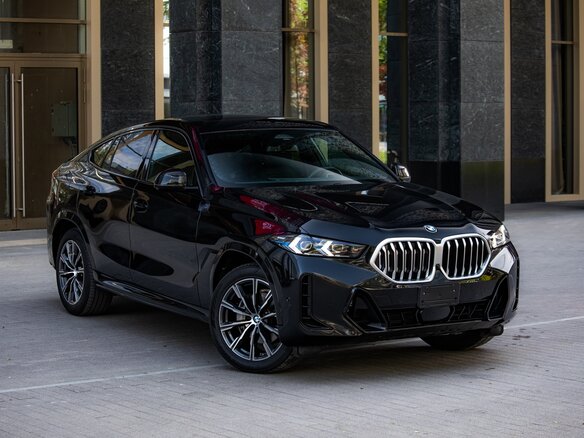 2025 BMW X6 40i III (G06) Рестайлинг, чёрный, 11350000 рублей - вид 3