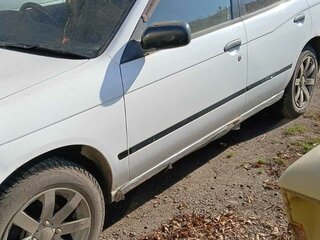 2000 Nissan Expert, белый, 270000 рублей, вид 3