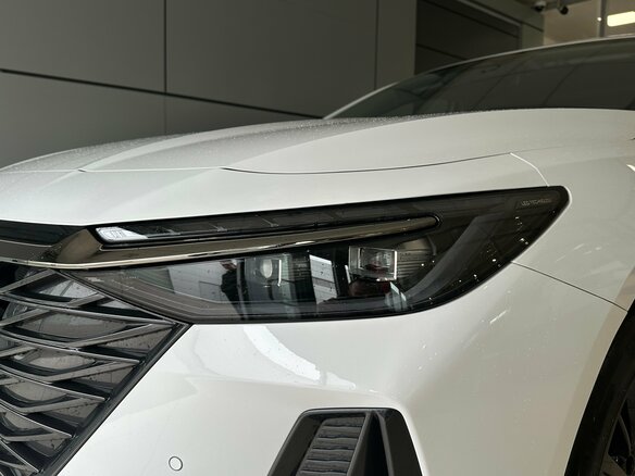 2025 Chery Arrizo 8, белый - вид 3