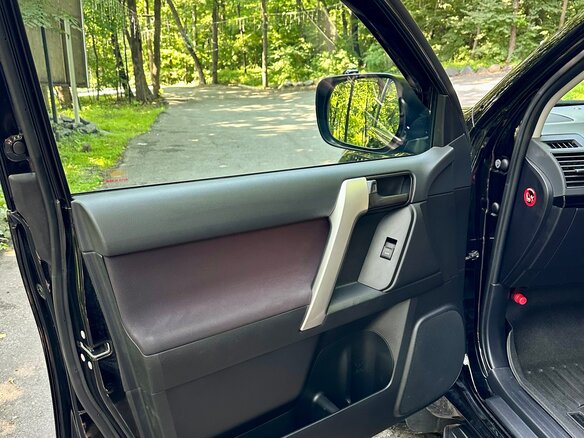 2019 Toyota Land Cruiser Prado 150 Series Рестайлинг 2, чёрный, 5050000 рублей - вид 23