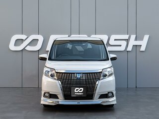 2015 Toyota Esquire I, белый, 2106000 рублей, вид 3