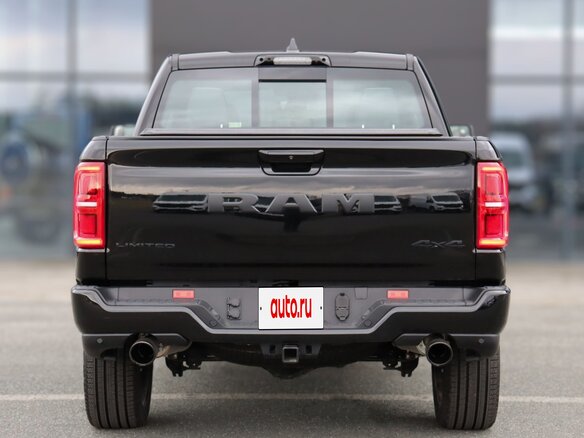 2026 Ram 1500 Crew Cab V Рестайлинг, чёрный, 10750000 рублей - вид 5