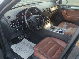 2016 Volkswagen Touareg II Рестайлинг, синий, 3300000 рублей, вид 5