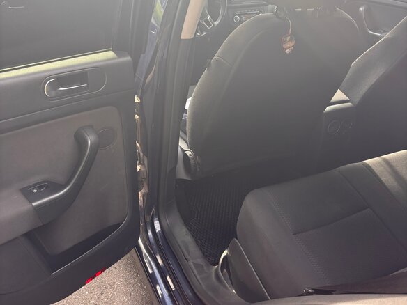 2013 Volkswagen Golf Plus II, синий, 600000 рублей - вид 16