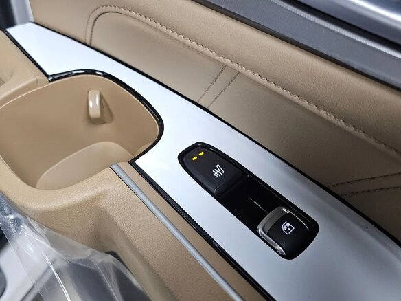2026 Kia Sorento IV Рестайлинг, белый, 8195000 рублей - вид 25