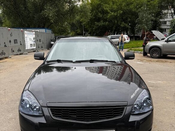 2008 Lada (ВАЗ) Priora I, чёрный, 280000 рублей - вид 2