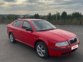 2001 Skoda Octavia I (A4) Рестайлинг, красный, 395000 рублей, вид 1