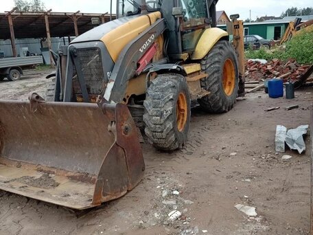 2007 Volvo BL, жёлтый, 4000000 рублей, вид 1