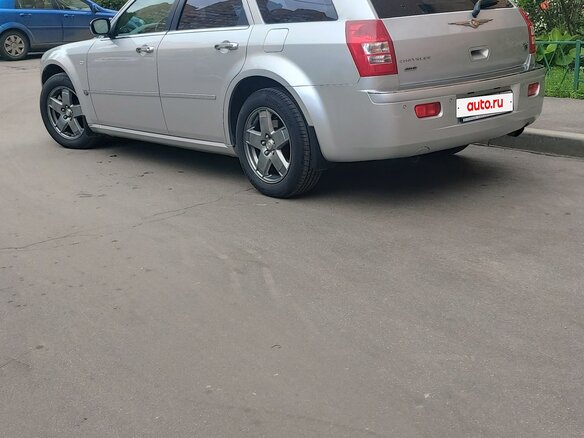 2005 Chrysler 300C I, серебристый, 1655000 рублей - вид 10