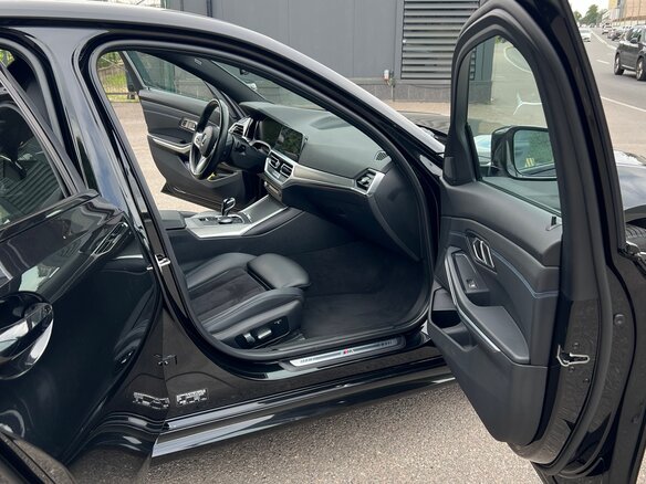 2019 BMW 3 серии 320i xDrive VII (G2x), чёрный, 3790000 рублей - вид 9