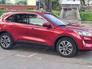 2020 Ford Escape IV, красный, 1450000 рублей, вид 2