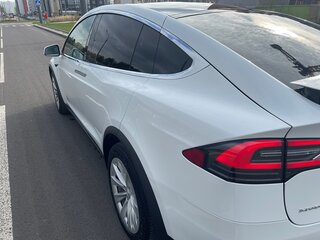 2018 Tesla Model X 75D I, белый, 5728461 рублей, вид 3