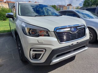2019 Subaru Forester MHEV V, белый, 2350000 рублей, вид 3
