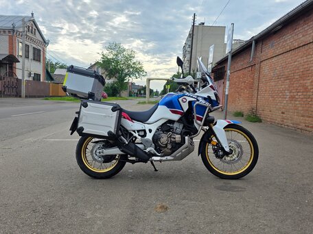 2018 Honda CRF 1000L Africa Twin, белый, 1400000 рублей, вид 1