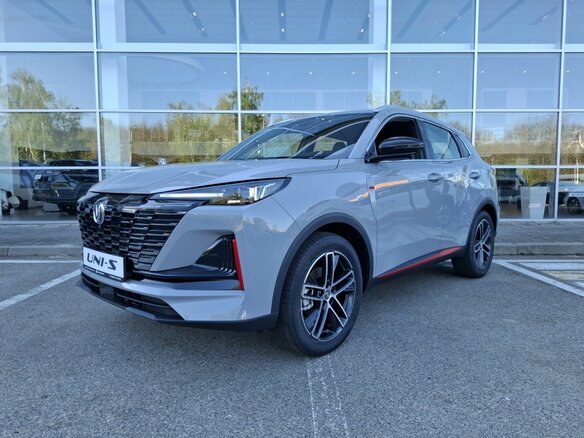 2025 Changan UNI-S I, серый, 3179900 рублей