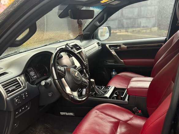 2021 Lexus GX 460 II Рестайлинг 2, чёрный, 8130000 рублей - вид 3
