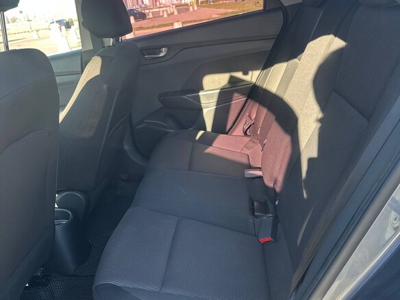 2018 Hyundai Solaris II, серый, 1270000 рублей - вид 14