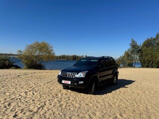 2006 Toyota Land Cruiser Prado 5-speed 120 Series, чёрный, 2300000 рублей, вид 2