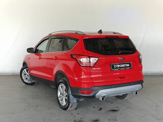 2018 Ford Kuga II Рестайлинг, красный, 1470000 рублей, вид 4