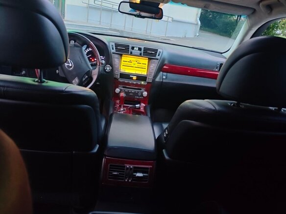 2010 Lexus LS 460 IV Рестайлинг, чёрный, 1800000 рублей - вид 8