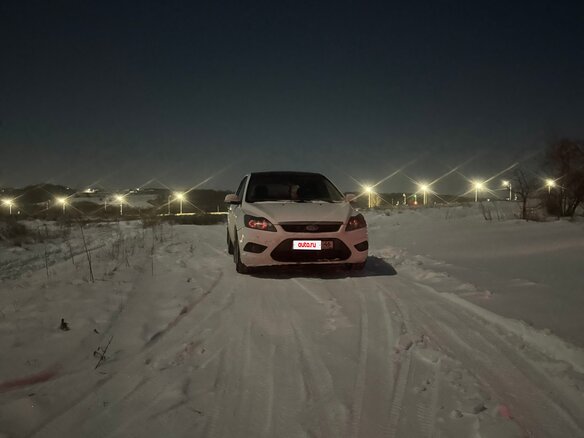 2009 Ford Focus II Рестайлинг, белый, 520000 рублей - вид 12