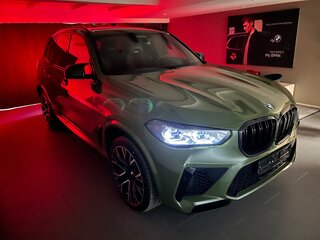 2021 BMW X5 M Competition III (F95), зелёный, 10500000 рублей, вид 2