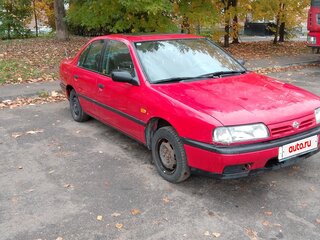 1990 Nissan Primera I (P10), красный, 120000 рублей, вид 2
