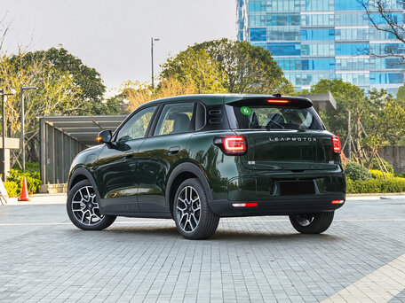 2026 Leapmotor A10 53 kWh, зелёный, 1610000 рублей, вид 5