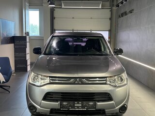 2013 Mitsubishi Outlander III, серый, 1375000 рублей, вид 2