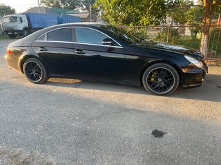 2005 Mercedes-Benz CLS 500 I (C219), чёрный, 1500000 рублей, вид 2