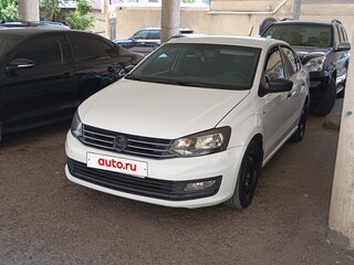 2018 Volkswagen Polo V Рестайлинг, белый, 900000 рублей, вид 1