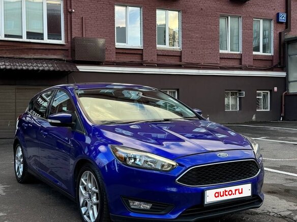 2015 Ford Focus III Рестайлинг, синий, 1000000 рублей - вид 1