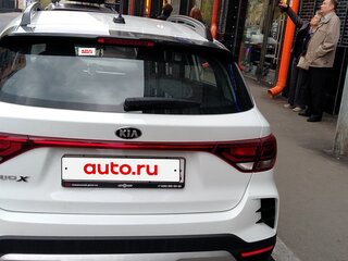 2020 Kia Rio X IV Рестайлинг, белый, 1650000 рублей, вид 2