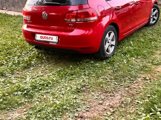 2011 Volkswagen Golf VI, красный, 800000 рублей, вид 5
