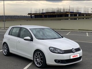 2011 Volkswagen Golf VI, белый, 920000 рублей, вид 3